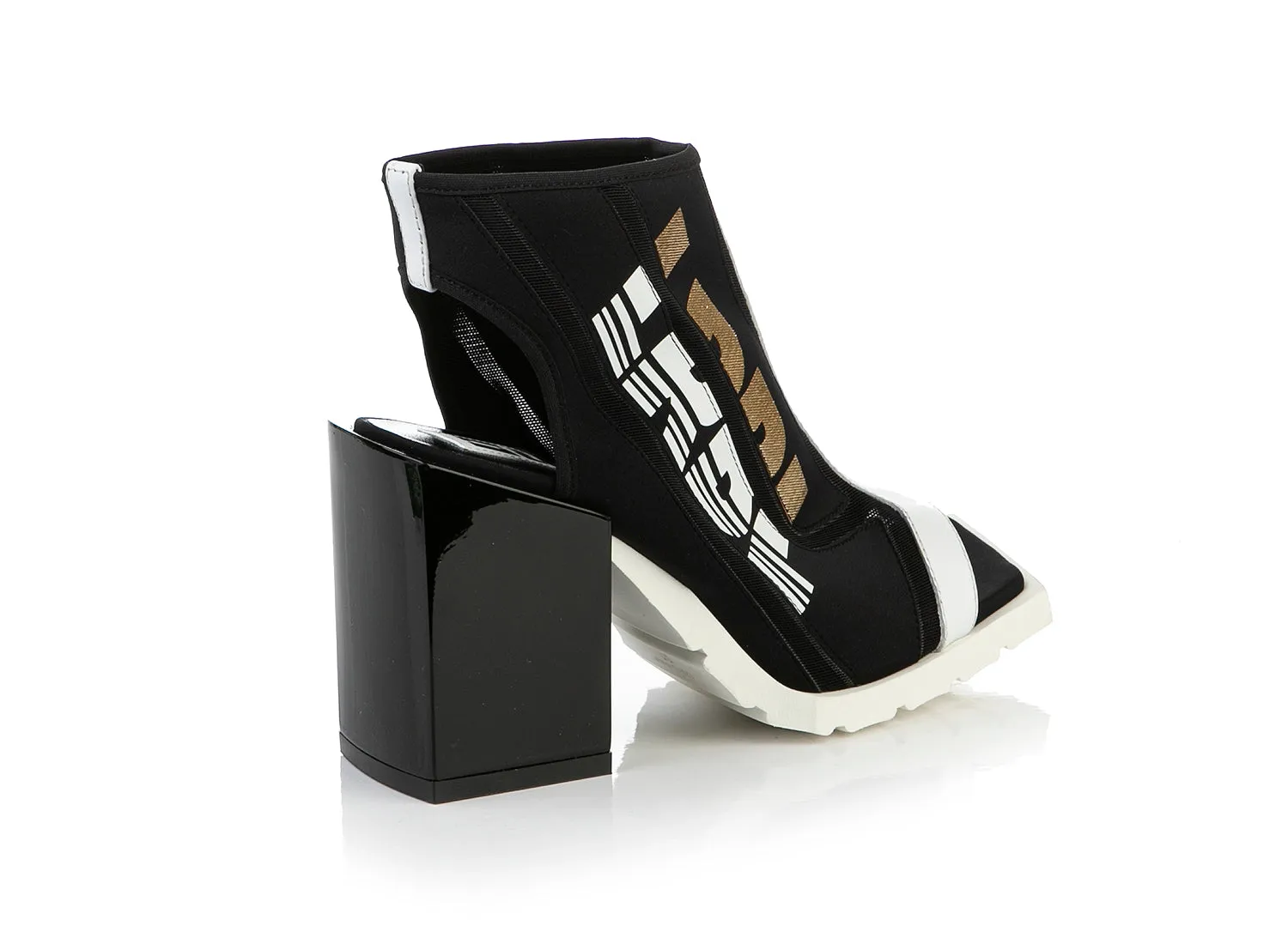7524 Loriblu Sandals / Black
