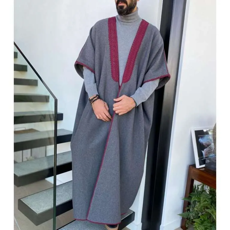 JOG ABAYA BURGUNDY ON ANTHRACITE